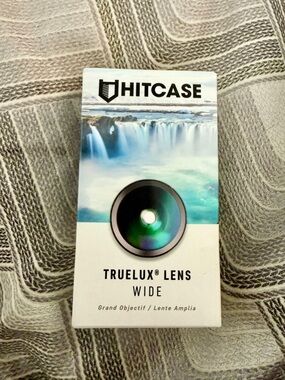 NIB Hitcase Truelux Wide Lens - White/Teal Packaging